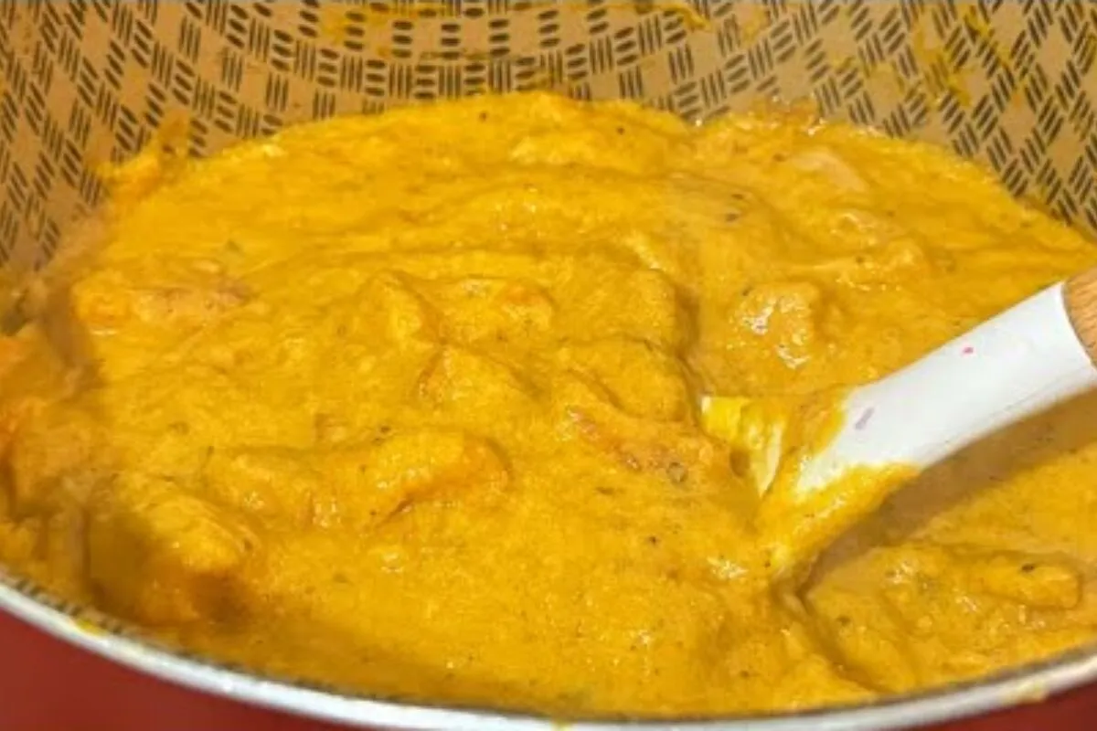 Frango com creme de milho super cremoso e fácil de fazer par