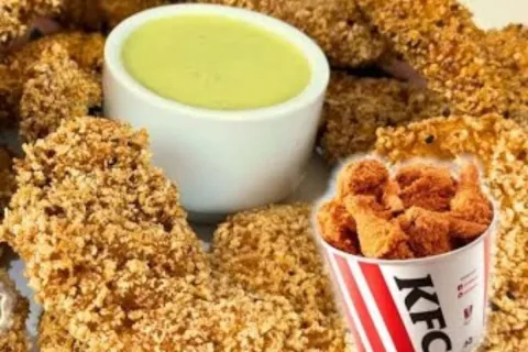 Frango crocante do KFC feito em casa com um tempero secreto 