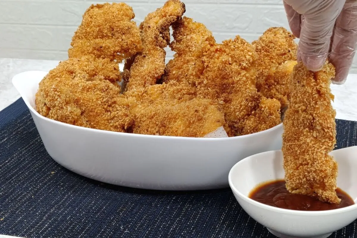 Frango crocante por fora que não solta a casquinha depois de