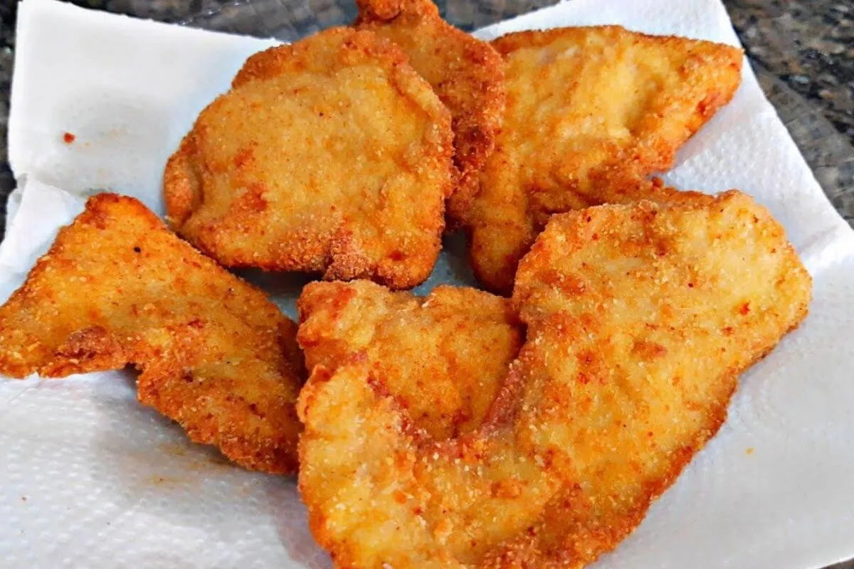Frango empanado suculento e macio igual de restaurante para
