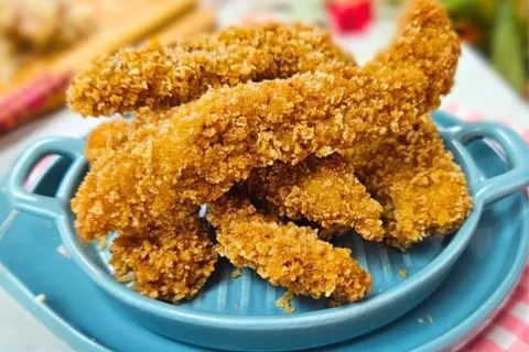 Frango frito oriental com um segredo especial para ficar seq