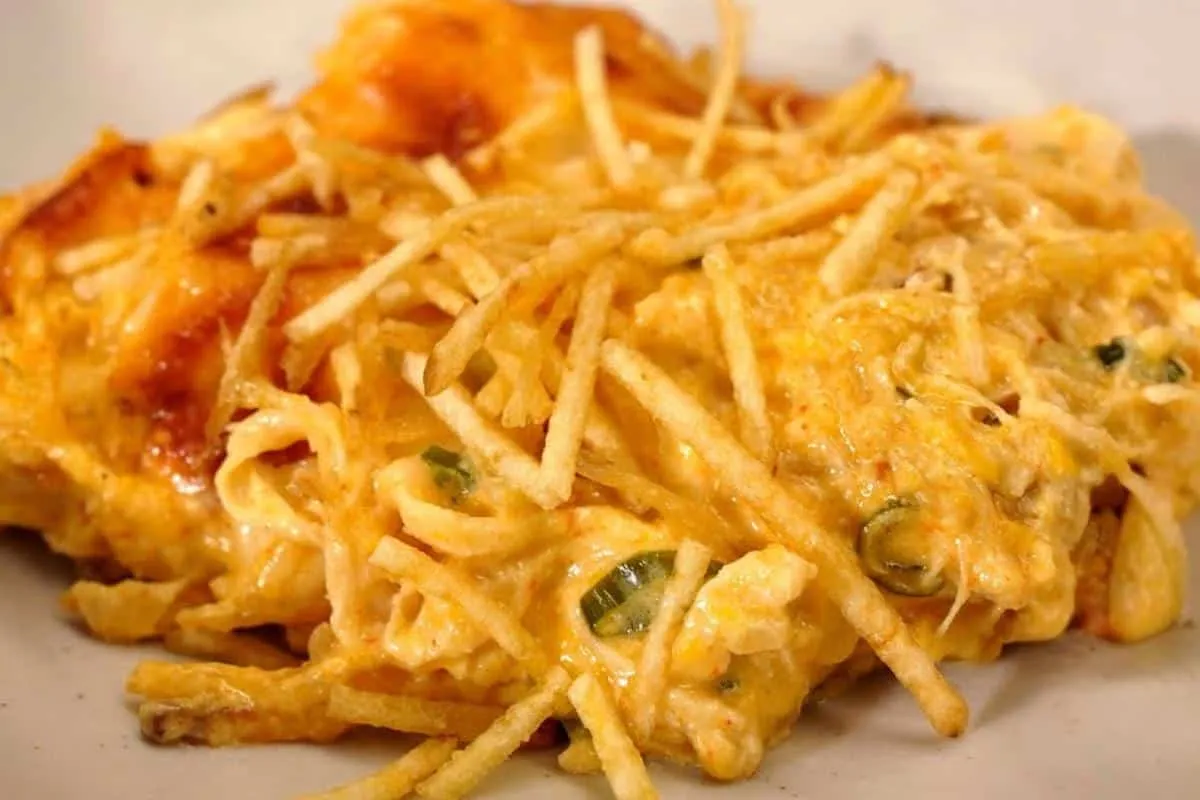 Fricassê de frango cremoso que é sucesso certo no seu almoço