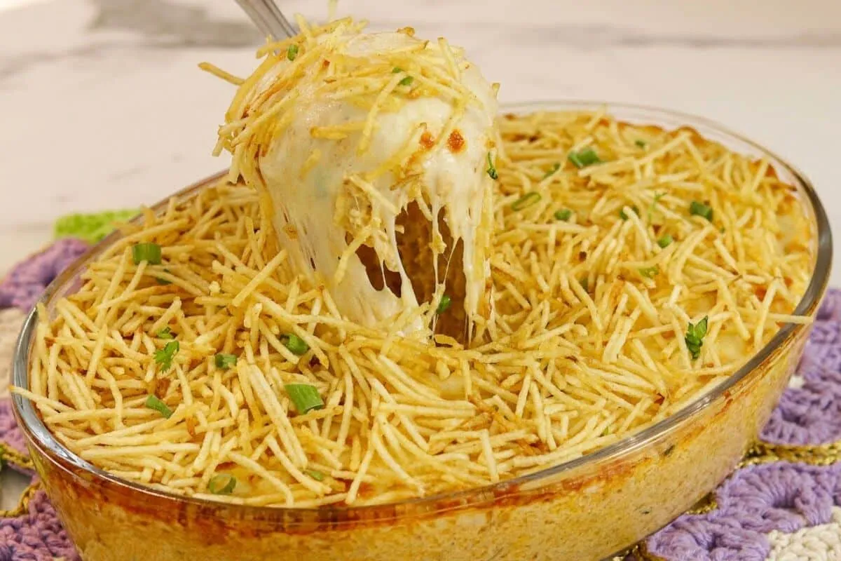 Fricassê de frango cremoso super fácil: sempre que eu faço m