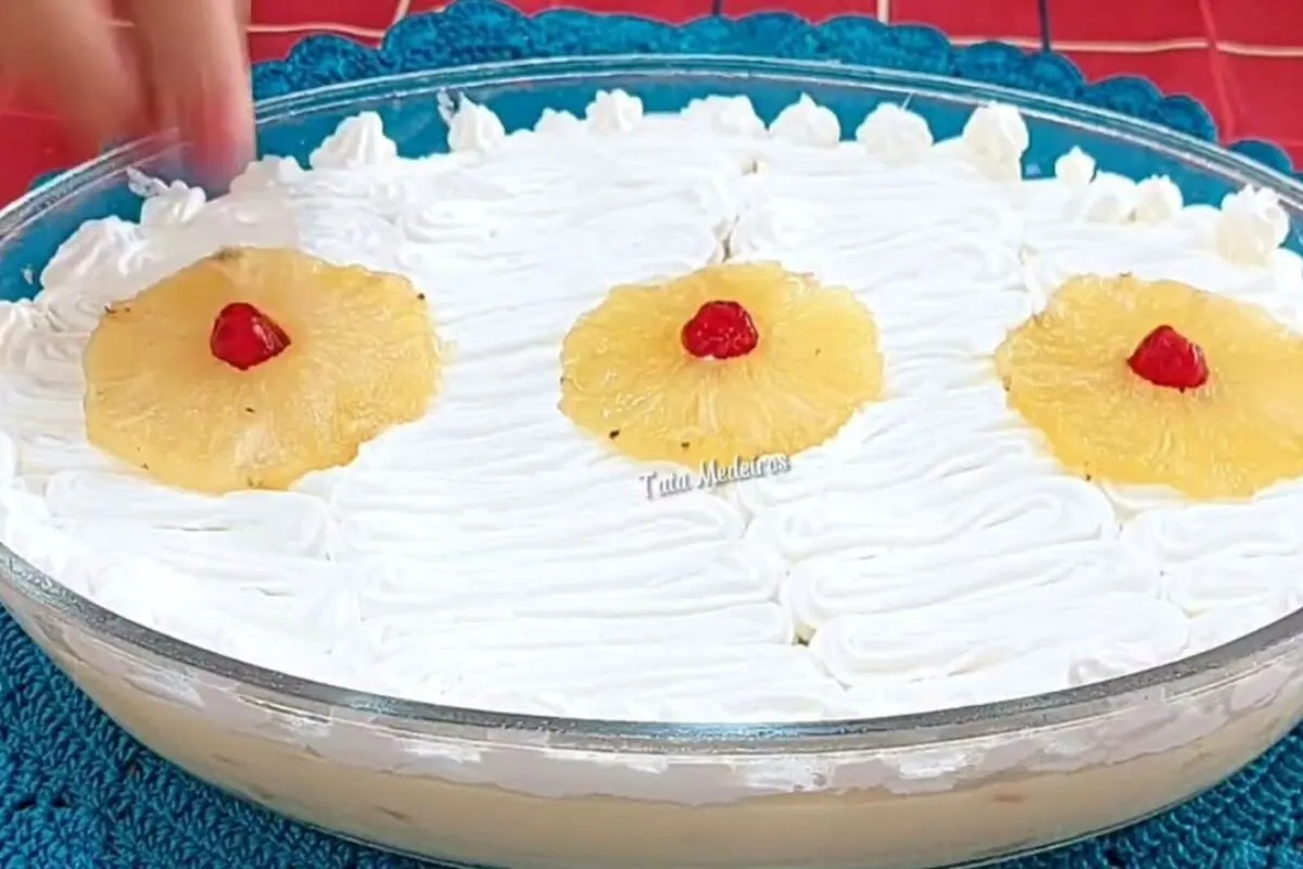 Gelado de abacaxi refrescante e gostoso: sobremesa perfeita
