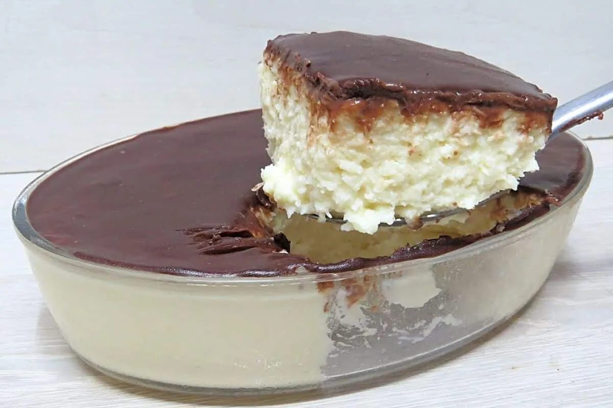 Gelado de coco simples cremoso e muito fácil de fazer que ca