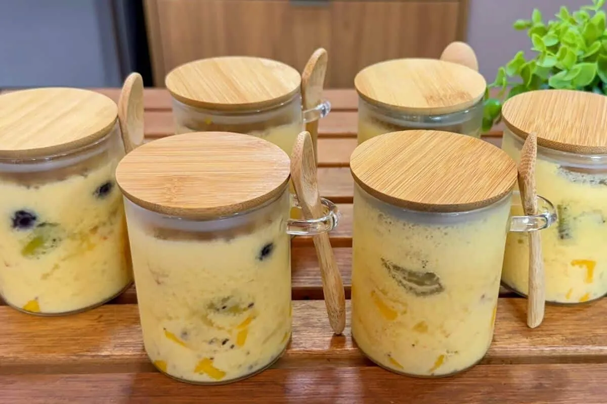 Gelado de maracujá super refrescante que leva poucos ingredi