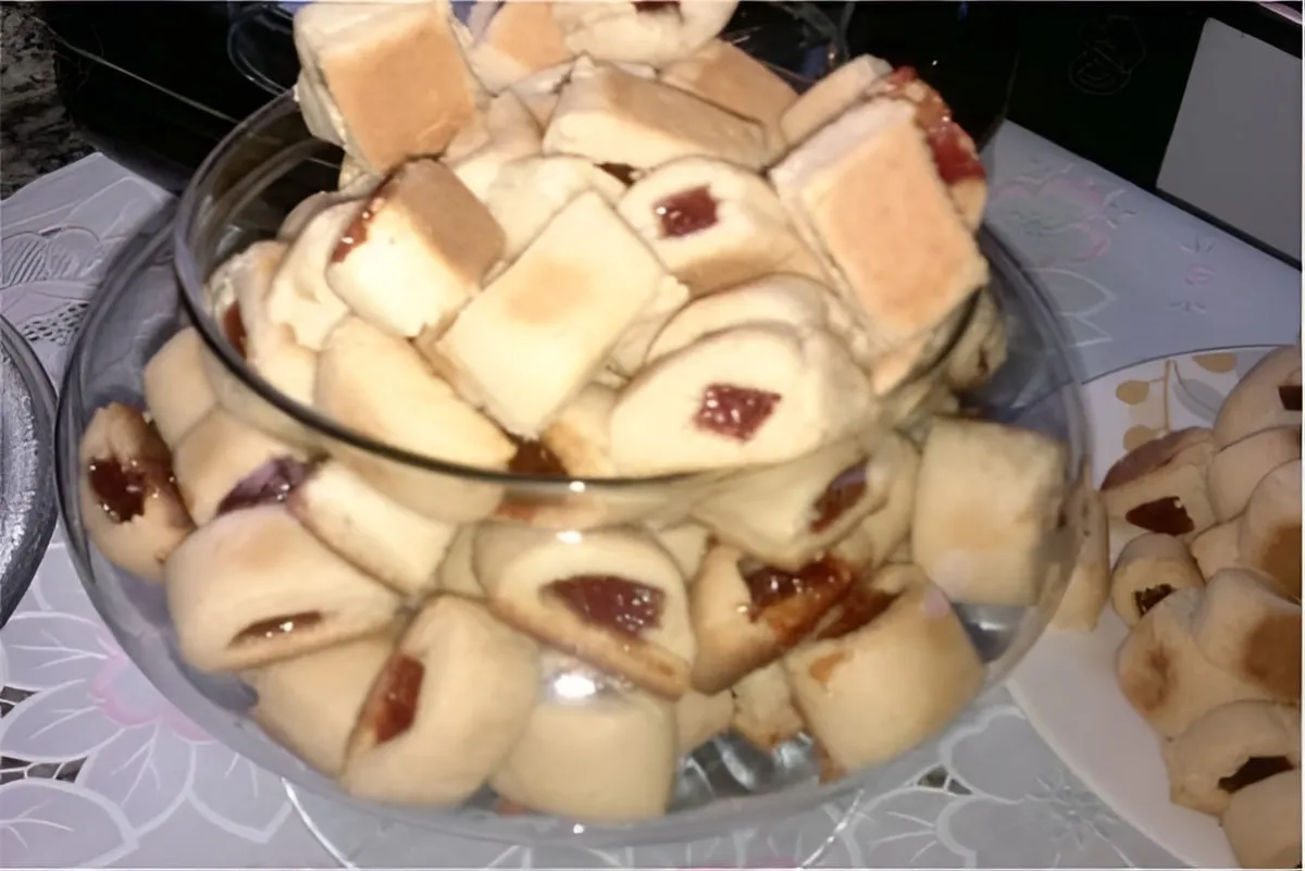 Goiabinha caseira aquele biscoitinho de leite condensado com