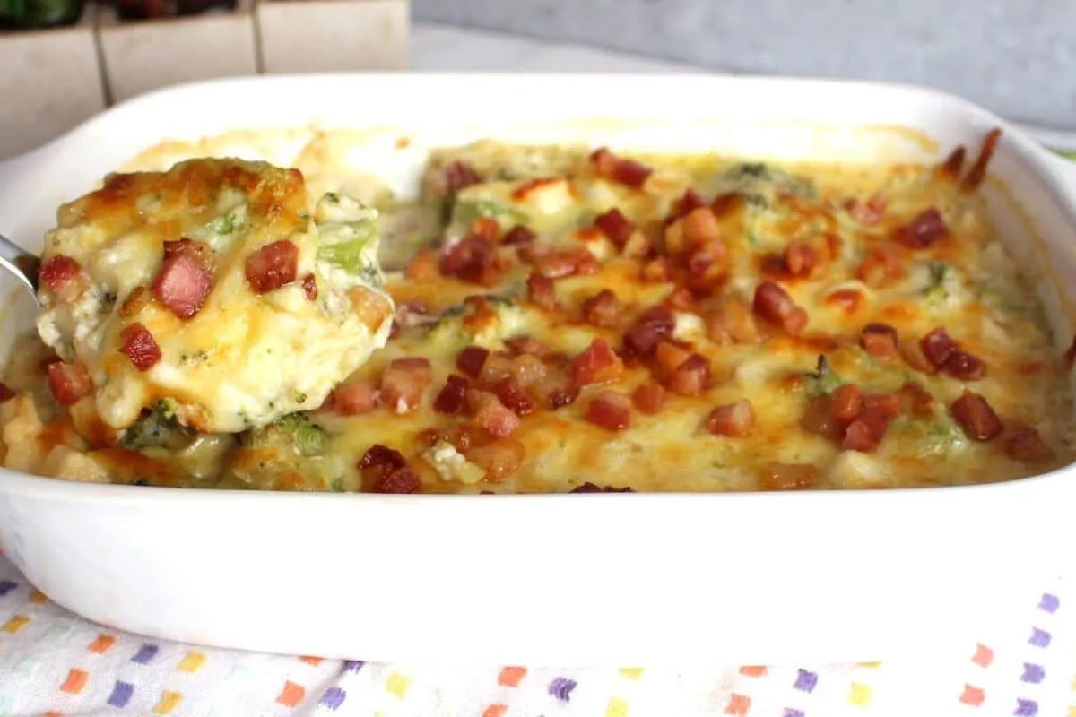 Gratinado de palmito com brócolis e alho poró para uma refei