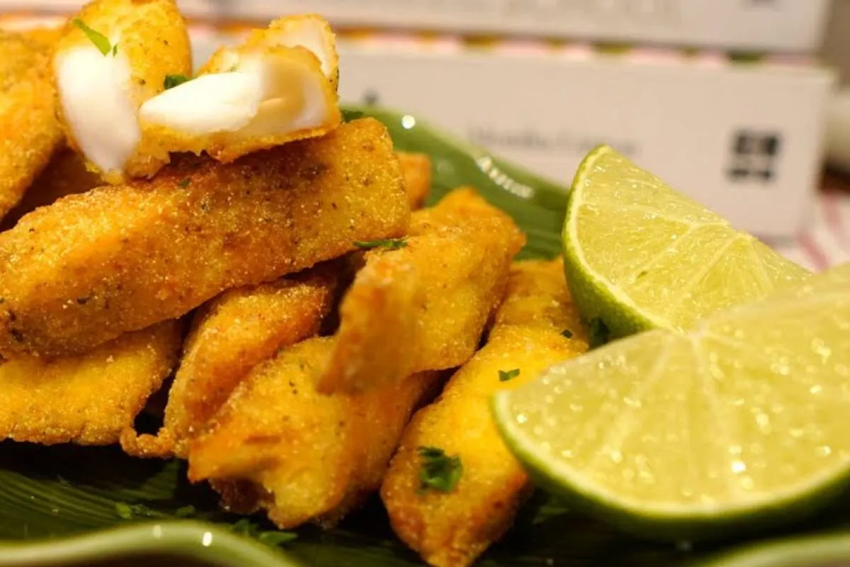 Isca de peixe frita: desse jeito fica sequinha e não enxarca