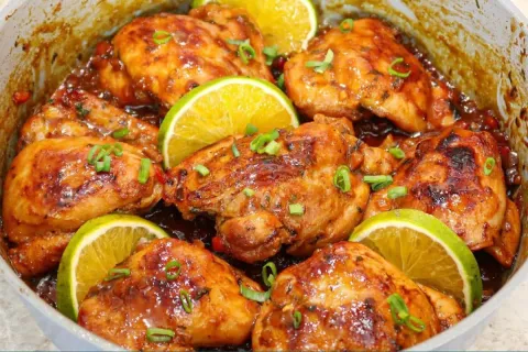 Já pensou em fazer um frango assado sem forno para este nata