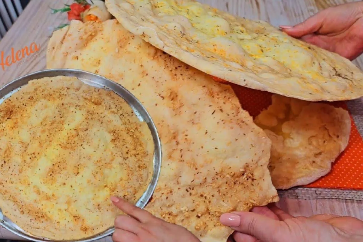 Lascas crocantes de polvilho assado: a receita fácil e rápid