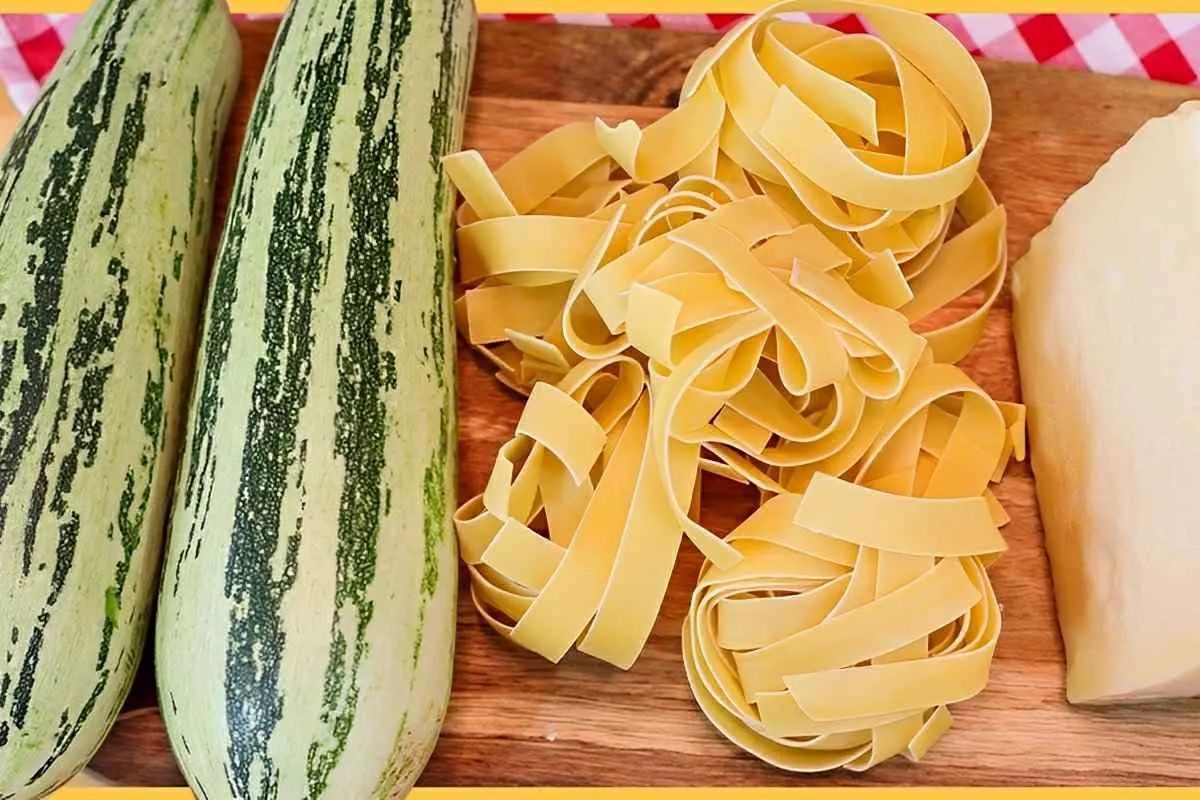 Macarrão ao molho de abobrinha e parmesão: receita de restau