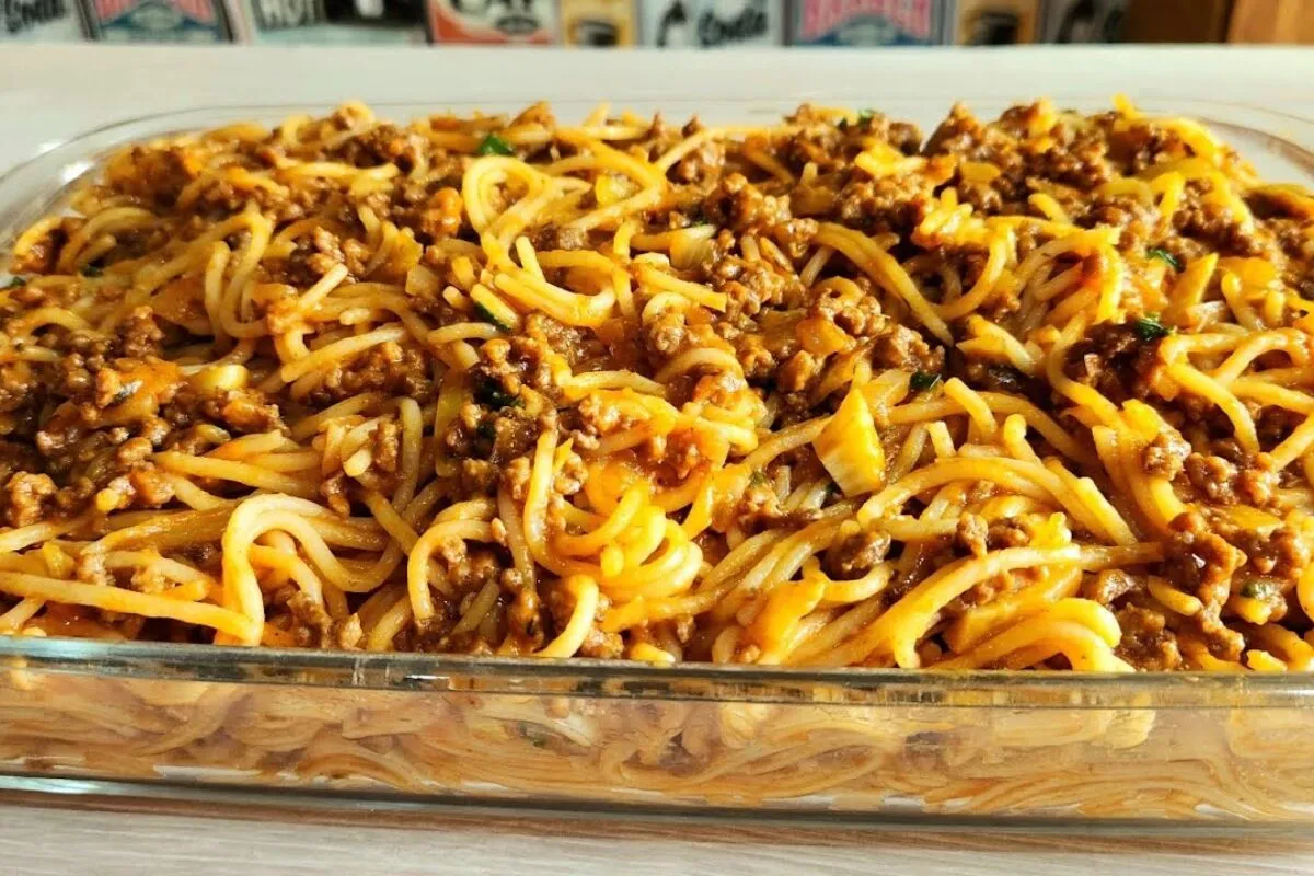 Macarrão com carne moída irresistível: super fácil, rápido e