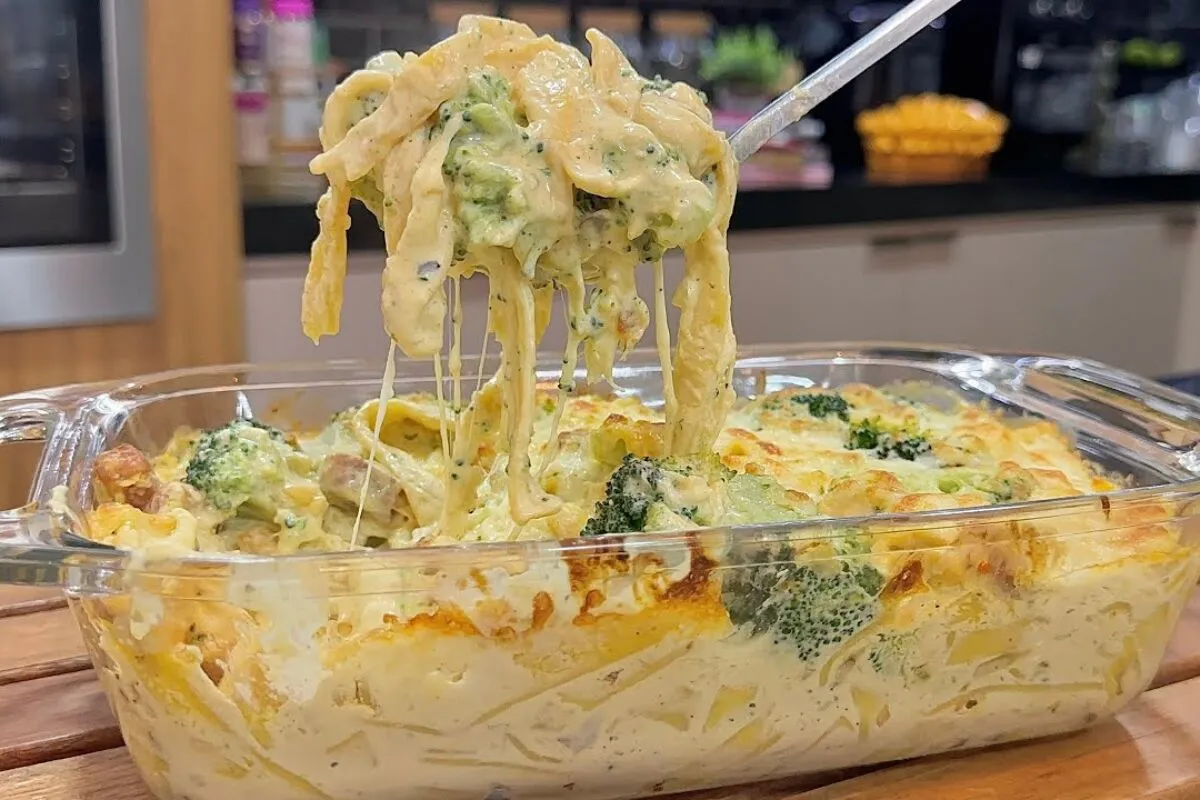 Macarrão cremoso com brócolis: é maravilhoso e não dá trabal