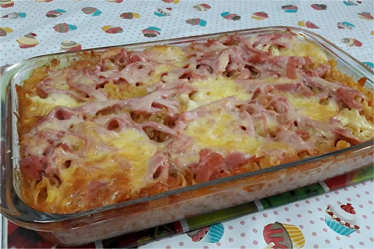 Macarrão de forno super fácil é só colocar o macarrão cru na