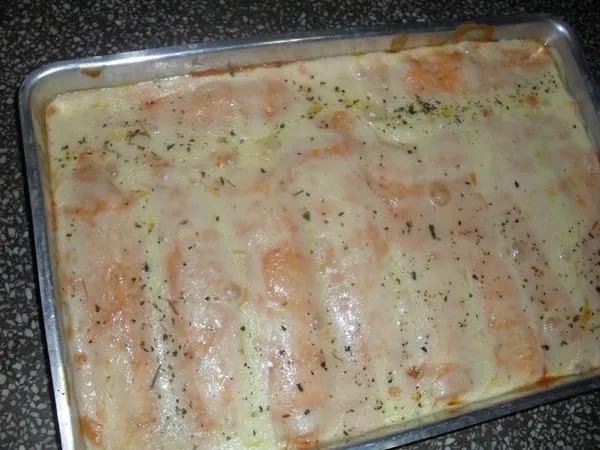 Macarrão Escondido