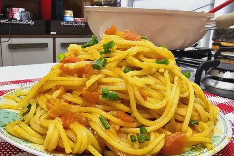 Macarrão sem grudar: a massa fica soltinha e muito bem tempe