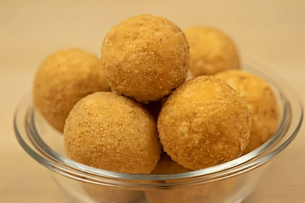 Mais gostoso que coxinha só misturei frango com requeijão em