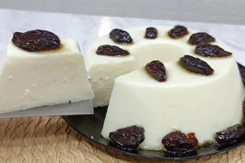 Manjar de coco cremoso e rápido de fazer: sobremesa perfeita