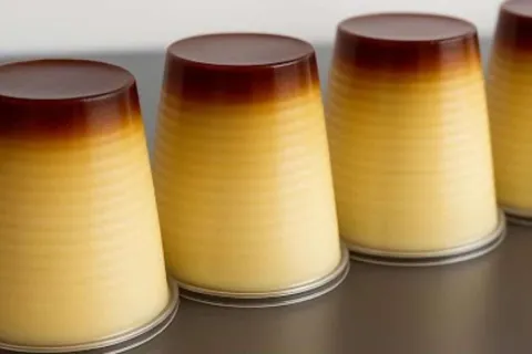 Manjar de coco no copo feito sem fogo rápido e fácil para so