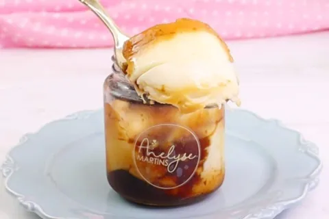 Manjar de coco no potinho delicioso, muito fácil de fazer e 