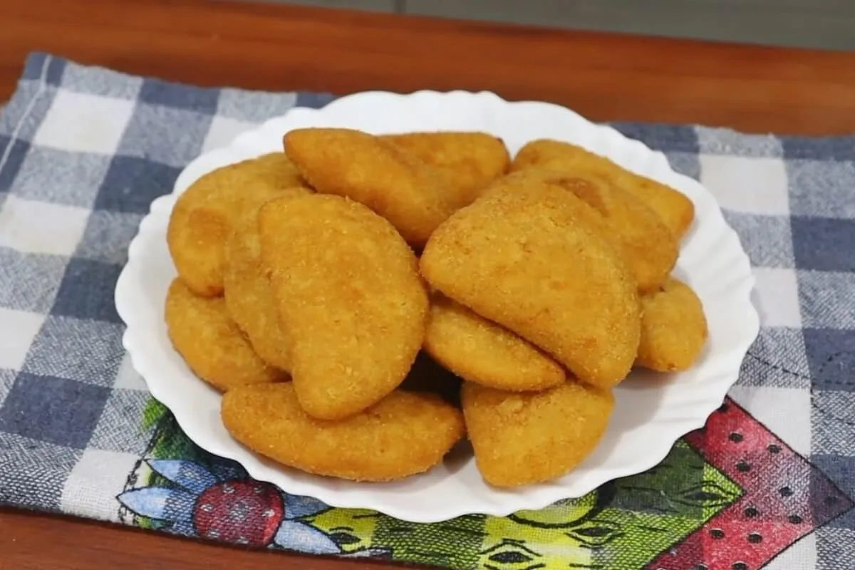 Massa básica para salgados fritos perfeita para risoles, cox