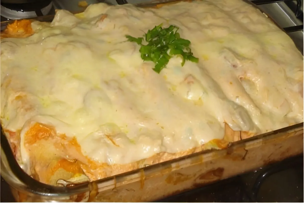 Massa de panqueca deliciosa para usar com o recheio de sua p