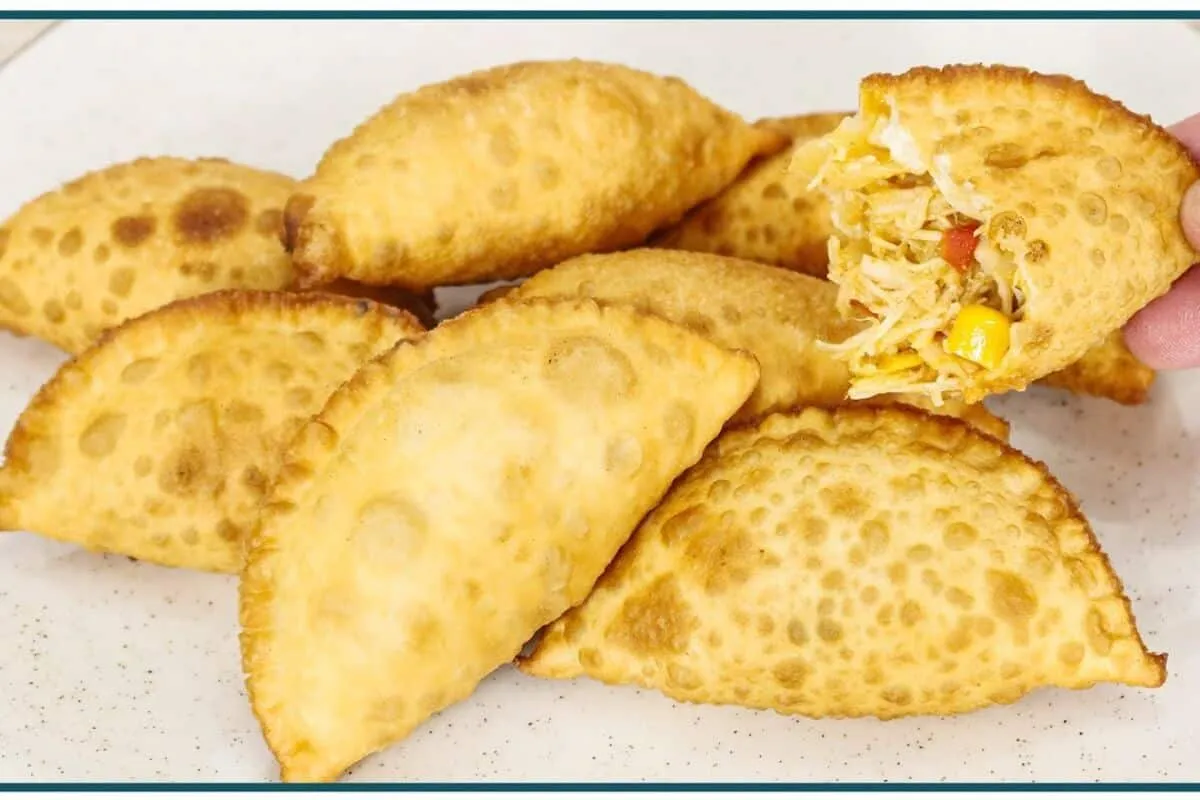 Massa de pastel com 2 ingredientes receita econômica e rápid