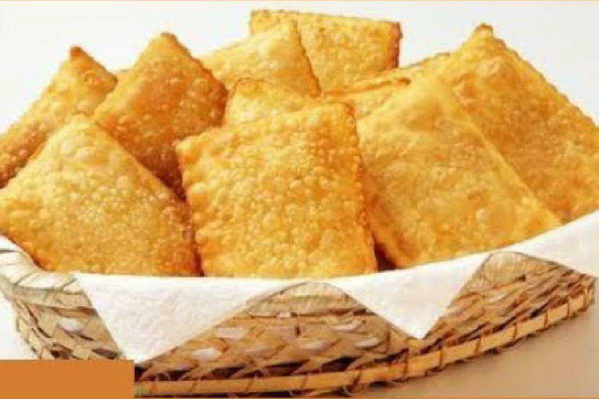 Massa de pastel de feira daquelas perfeitas e crocantes