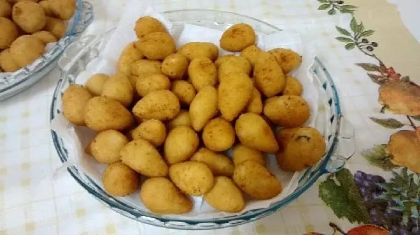 Massa Para Coxinhas e Bolinhas de Queijo