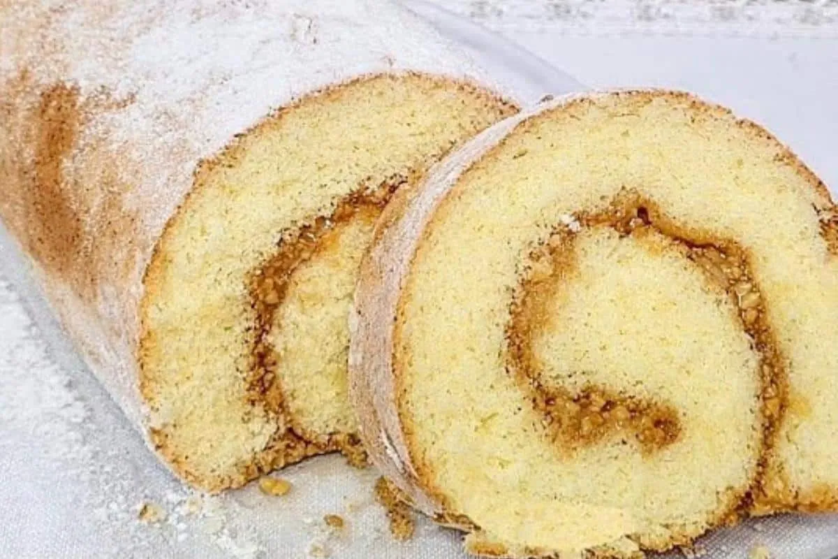 Massa para rocambole de padaria: macia que não quebra na hor