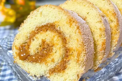 Massa para rocambole igual de padaria: fica super macia e nã