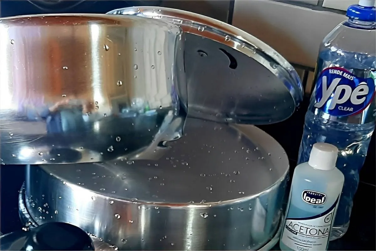 Misturei esses produtos e fiz um poderoso brilha alumínio ca