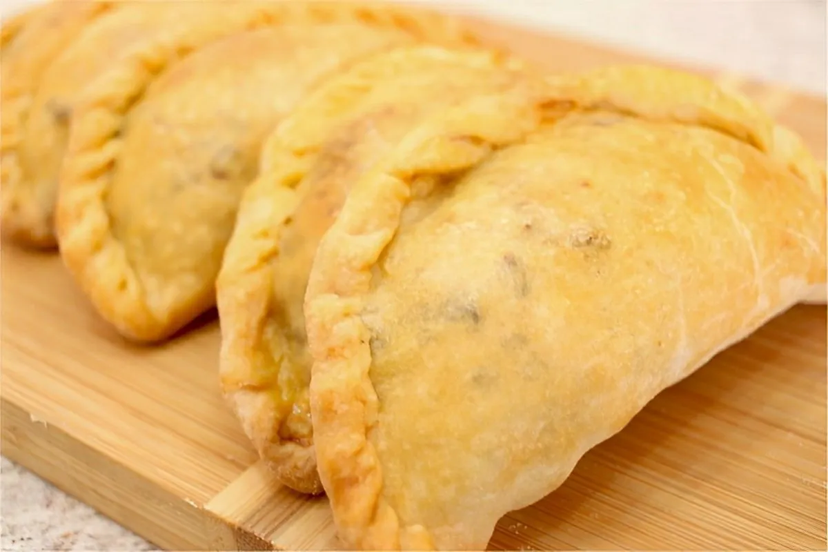 Misturei maionese com farinha de trigo e fiz um delicioso pa