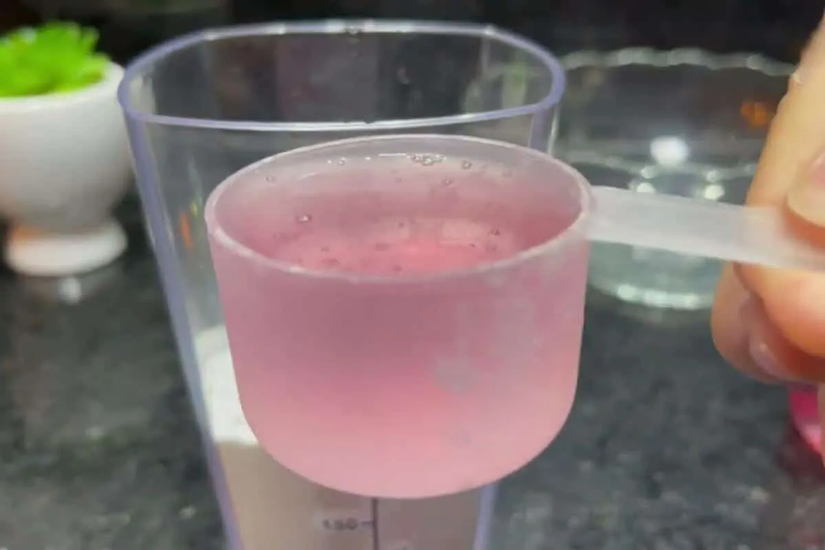 Misturinha caseira que dá brilho e desengordura suas panelas
