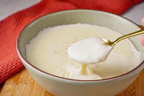 Molho bechamel fácil, para as suas massas e legumes gratinad