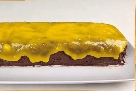 Mousse de chocolate enformada com doce de ovos: fácil de faz