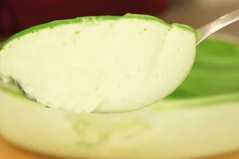 Mousse de limão: super cremosa, fácil de fazer e perfeita pa