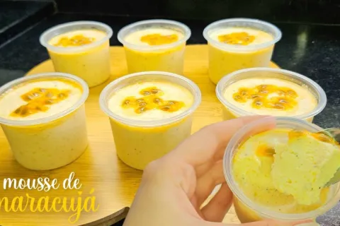 Mousse de maracujá super cremoso: o melhor que você vai expe
