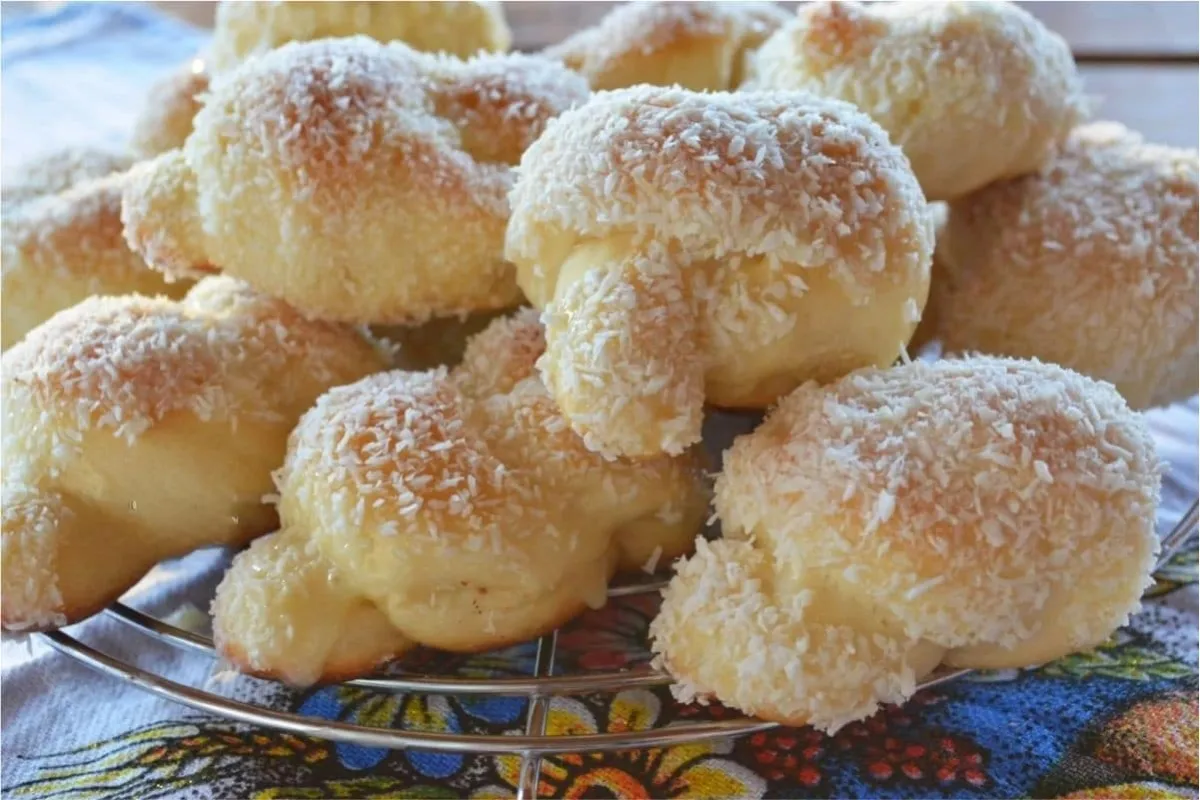 Nozinho de leite condensado um pão doce de leite condensado