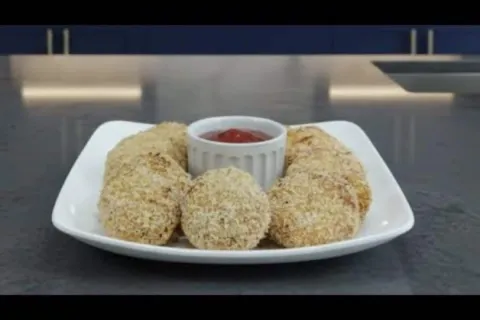 Nuggets caseiro feito em casa gastando pouco,  uma opção mui