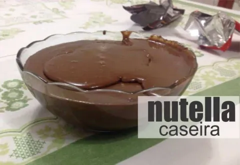 Nutella Caseira (creme de avelãs)