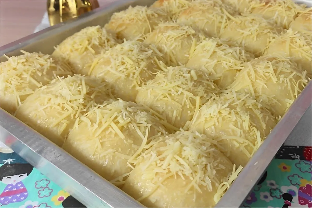 O melhor pão doce caseiro que já provei faço toda semana e a