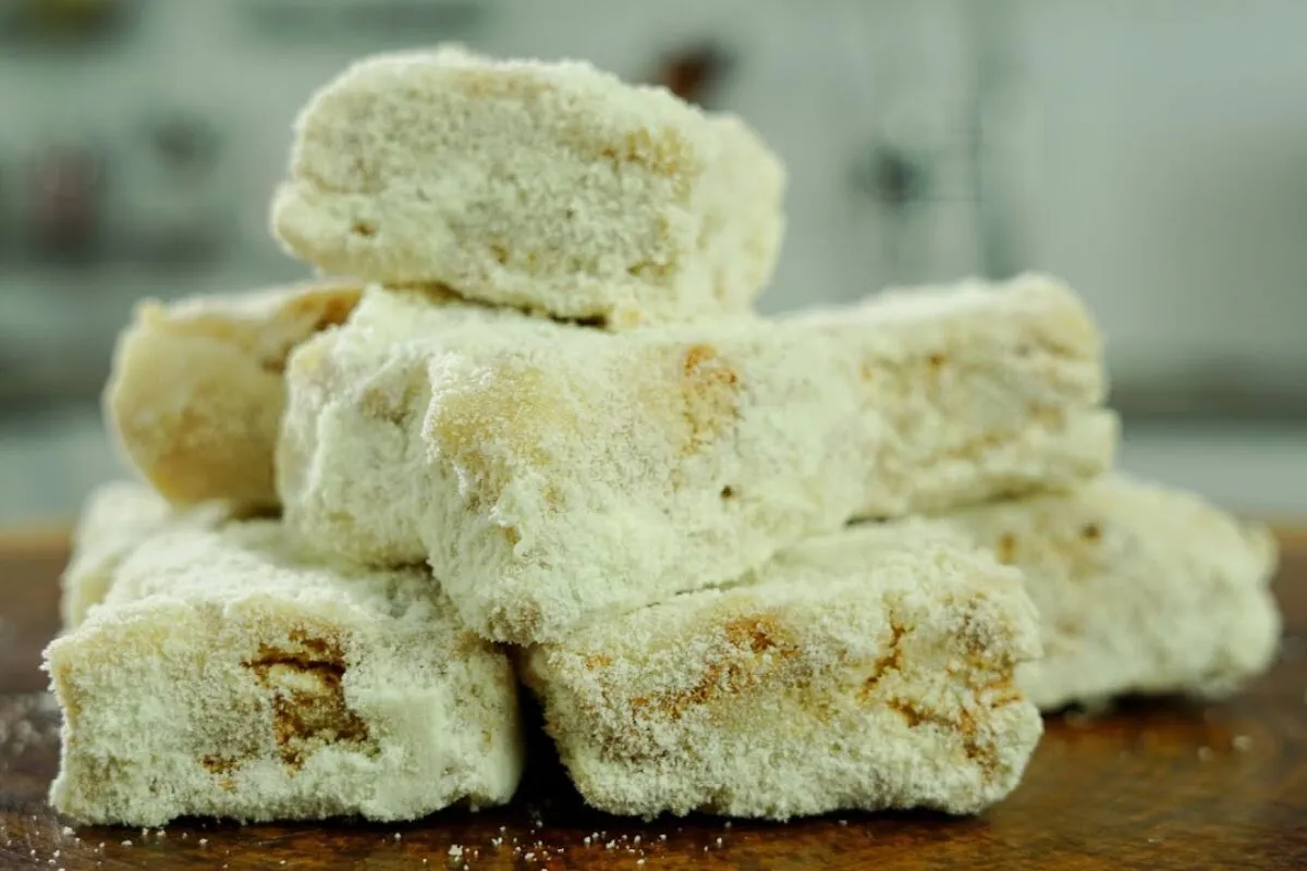 Palha italiana de limão com leite Ninho, um doce prático e s