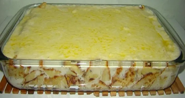 Panqueca de Frango com Molho Branco