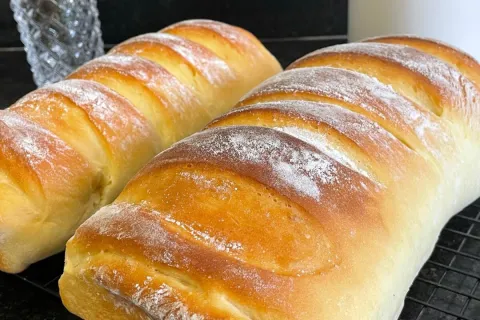 Pão caseiro com iogurte: super macio e econômico, a receita 