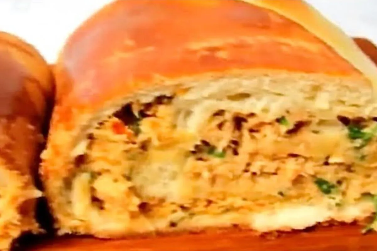 Pão caseiro de frango fica muito saboroso para você fazer um