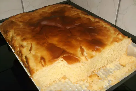 Pão caseiro de massa mole que não precisa sovar é só bater i