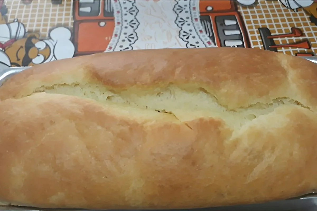 Pão caseiro de massa mole super fofinho e fácil de fazer par
