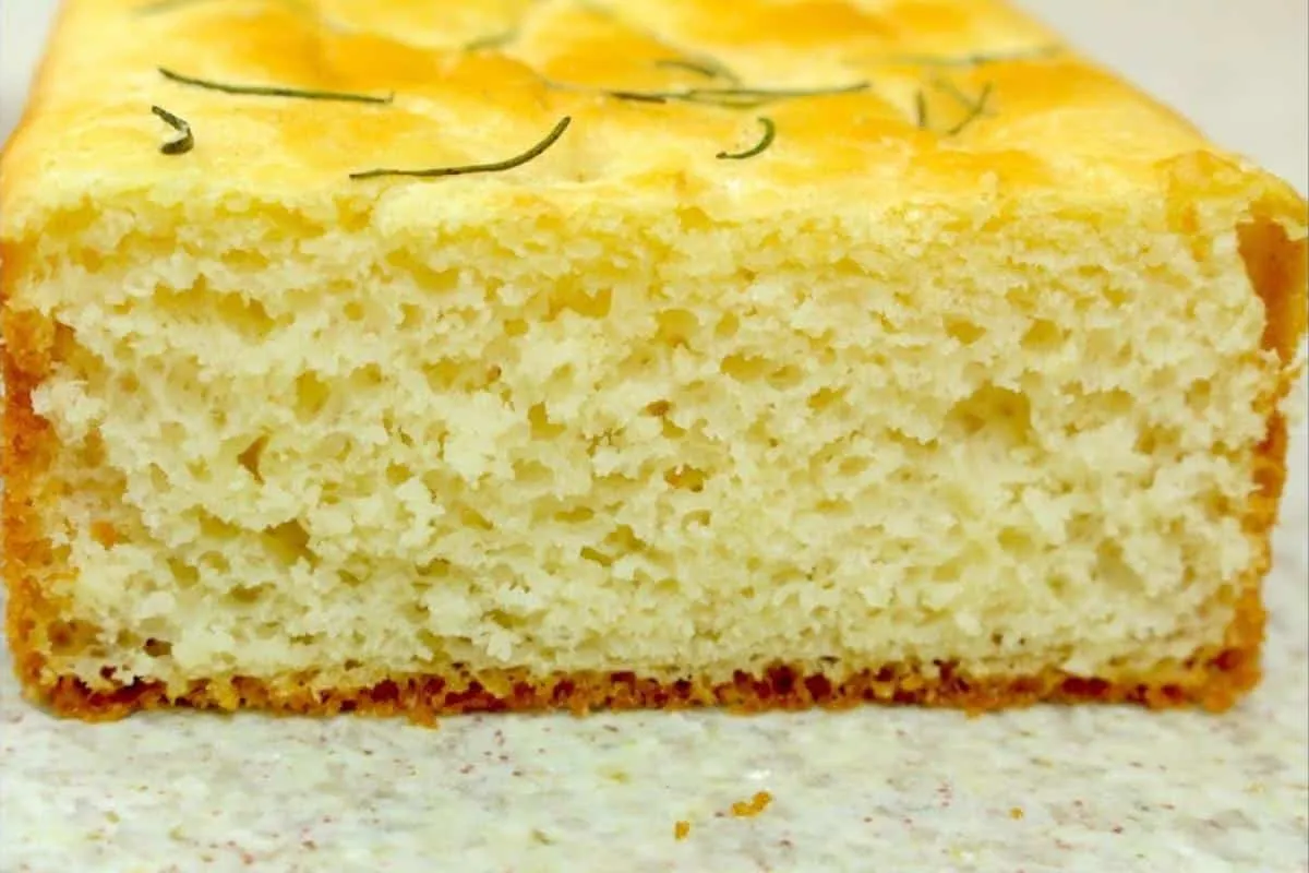 Pão caseiro diferente que não precisa sovar e com ingredient